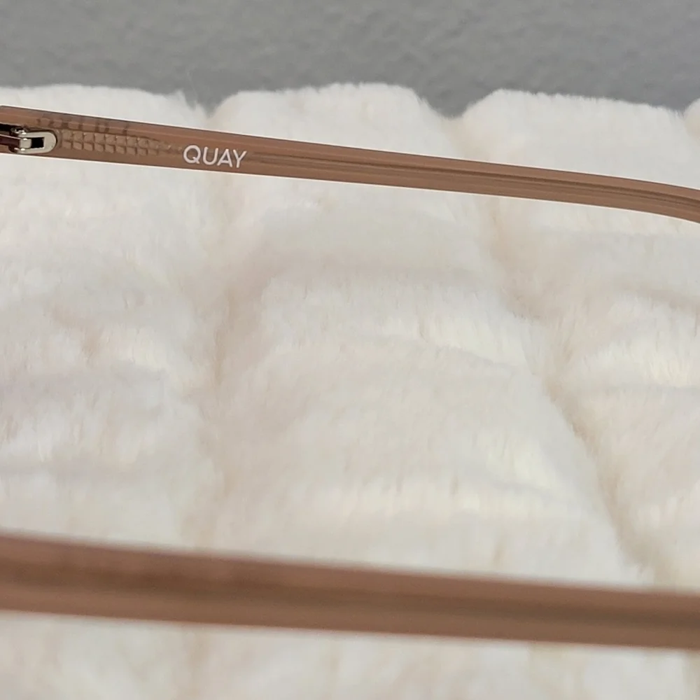QUAY // ltd ed retro-chic plastic oat frame brown fade lens aviators jlo - Picture 12 of 16